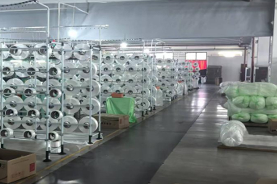 Herstellung von grauem Stoff – Werkstatt für die Herstellung von grauem Stoff