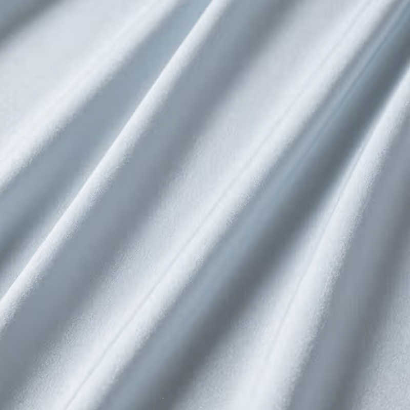 Vollmatter, hochelastischer Eisseide-Brokatimitatstoff aus Fasern