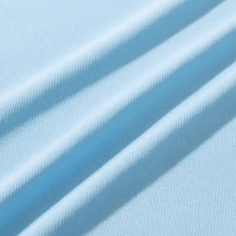 Einfarbiger Sonnenschutzstoff aus Eisseide